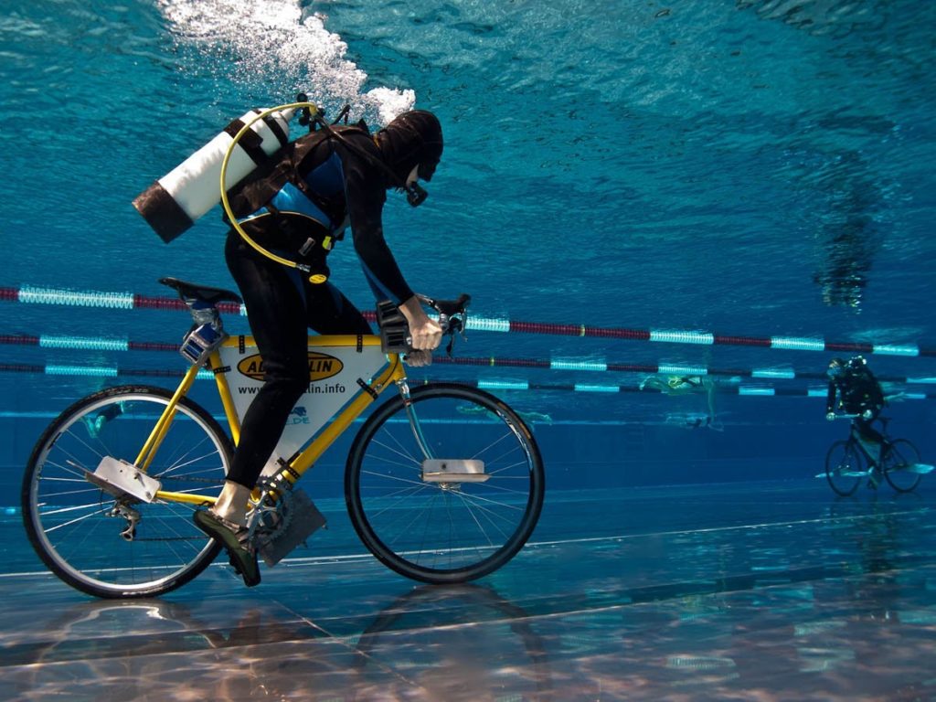 Jens完成了他的世界纪录在水循环循环记录下突破
